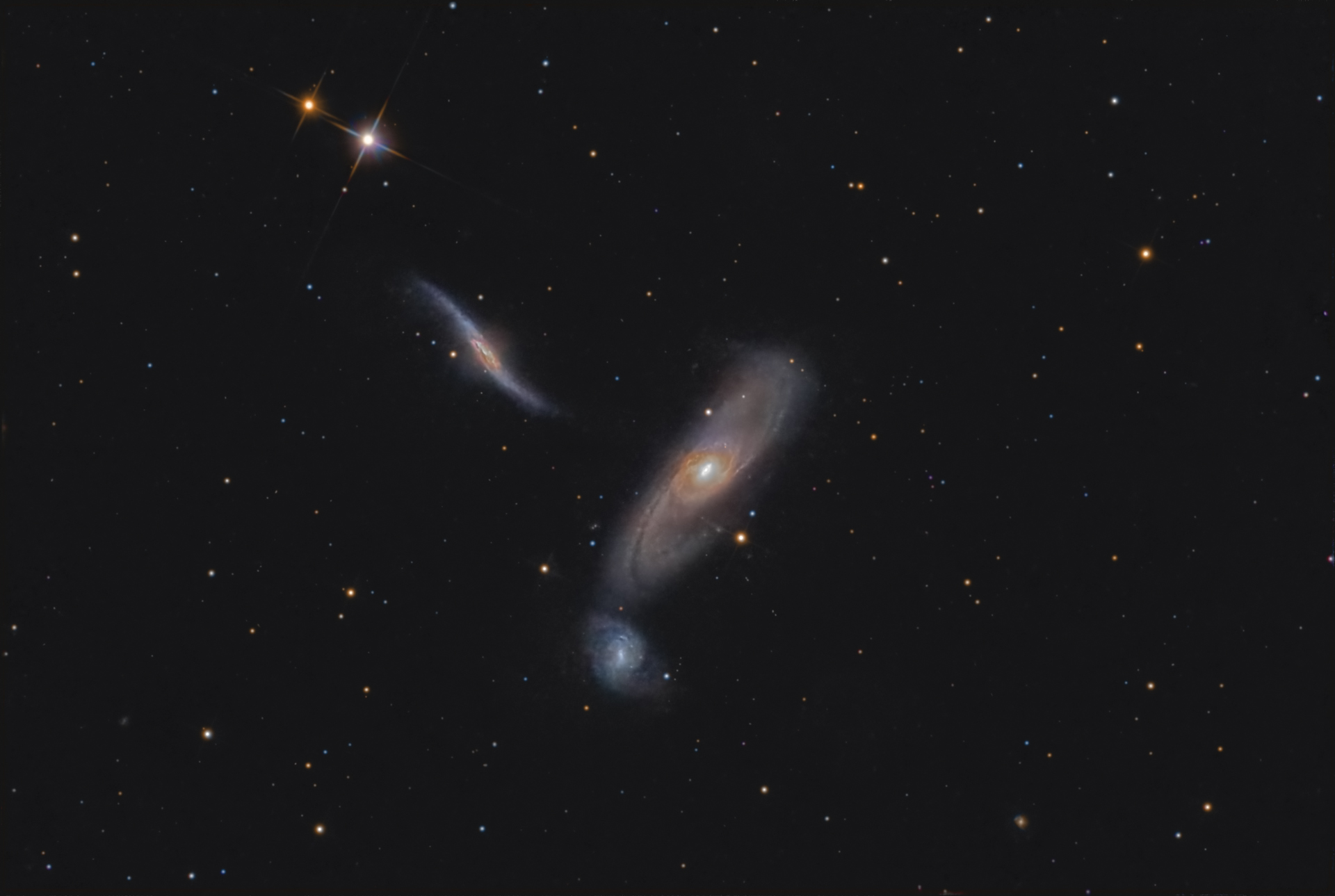 ngc5566(re).jpg