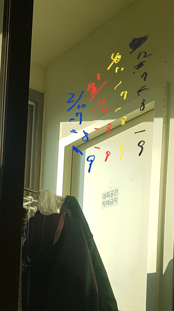 j_b14Ud018svcaqlziol0a6y6_yidy2.jpg