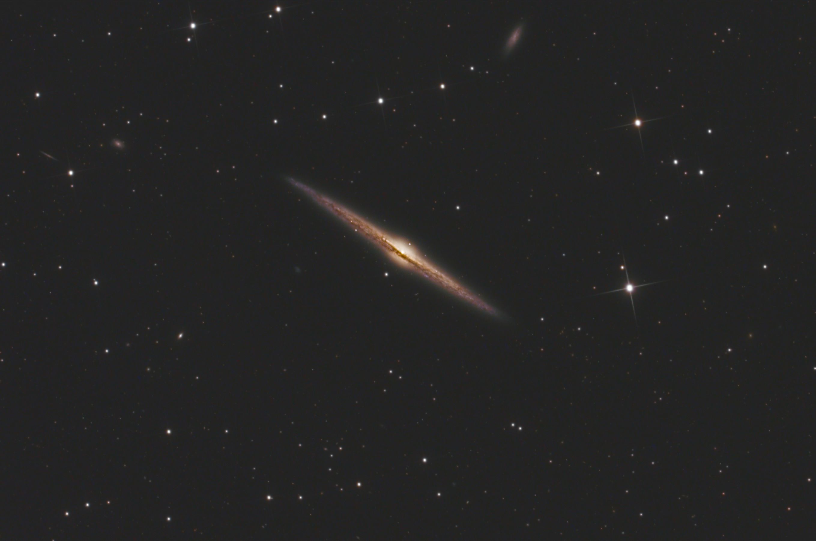 ngc4565_v2.jpg