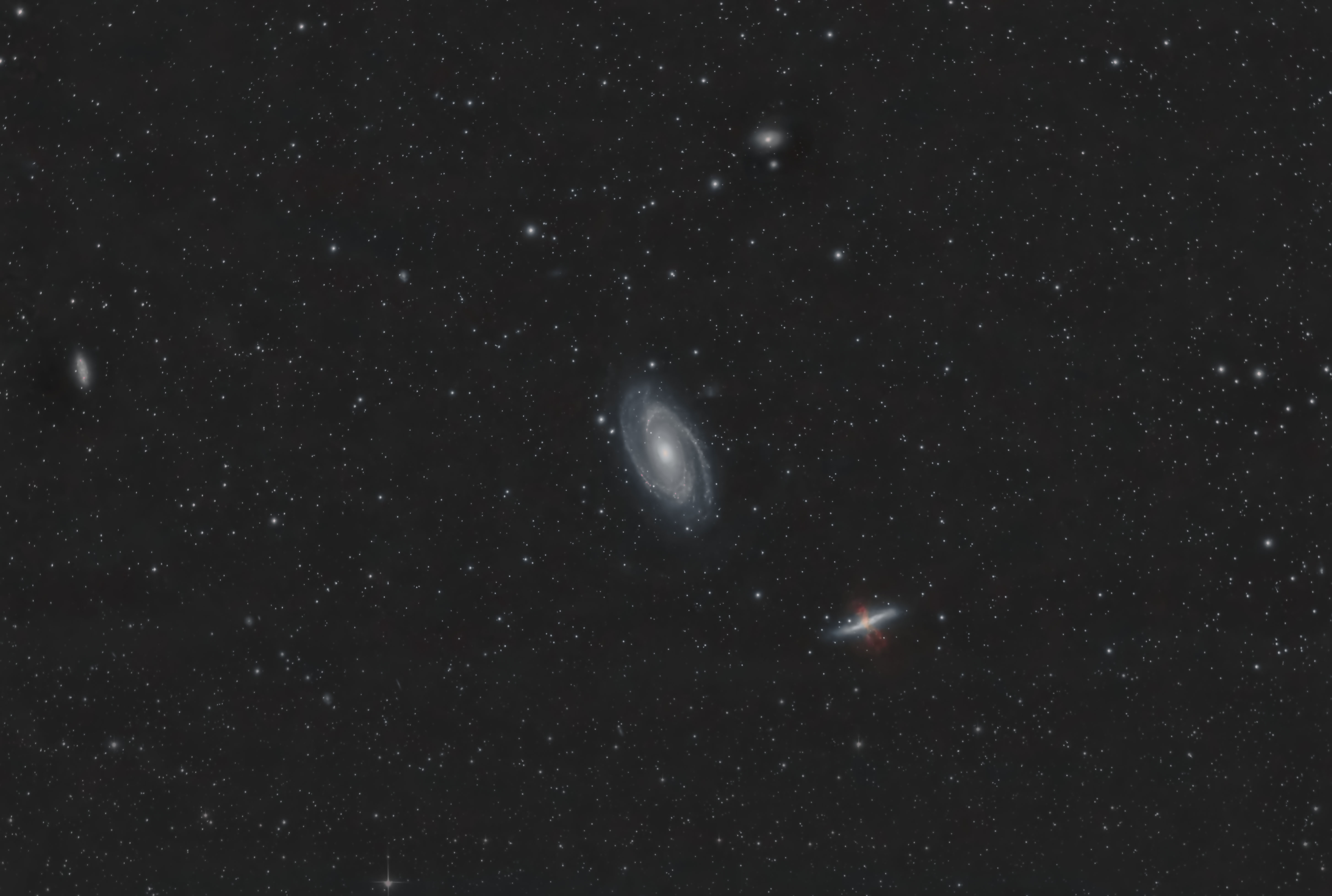 M81.jpg